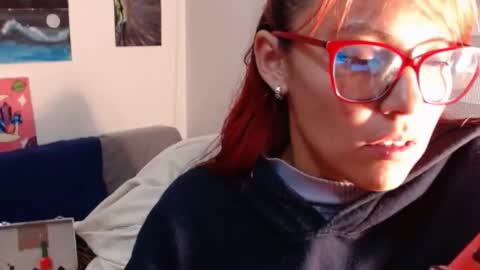 yisel online show from 11.21.25