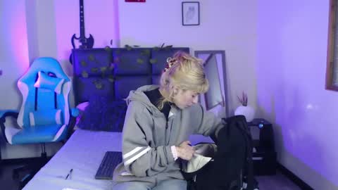 Amnesia online show from 10.06.25