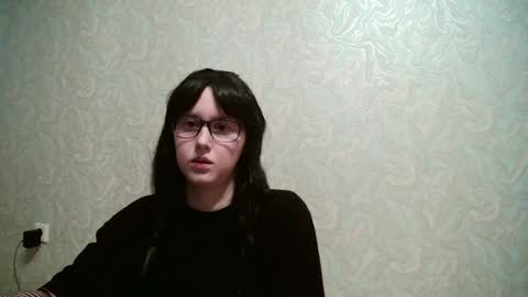 Snapshot of amomira chatting on 04.19.26 Amomira online show from 04.19.26