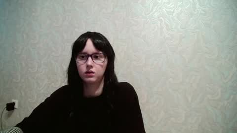 Snapshot of amomira chatting on 06.17.26 Amomira online show from 06.17.26