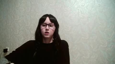 Snapshot of amomira chatting on 06.18.26 Amomira online show from 06.18.26