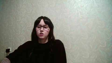 Snapshot of amomira chatting on 06.26.26 Amomira online show from 06.26.26