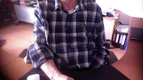 Amor2200 online show from 11.26.25