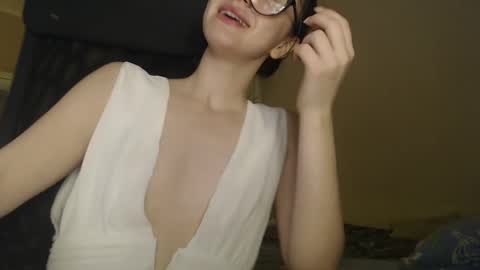 Snapshot of amoremeoww chatting on 01.29.25 miss unforgettable online show from 01.29.25
