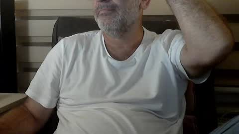 Snapshot of amorlin chatting on 07.31.26 AmorLin online show from 07.31.26