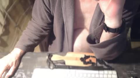 amslave4f online show from 10.03.25