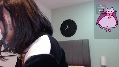 Amy 3 online show from 11.12.25