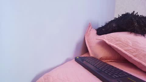 amy__wats0n online show from 10.18.25