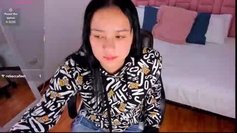 Aleja   online show from 12.15.25