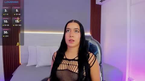 amy_leah_ online show from 02.01.26