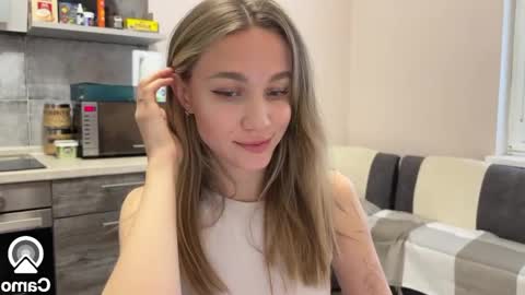 Snapshot of amy_meoww chatting on 12.10.24 amy_meoww online show from 12.10.24