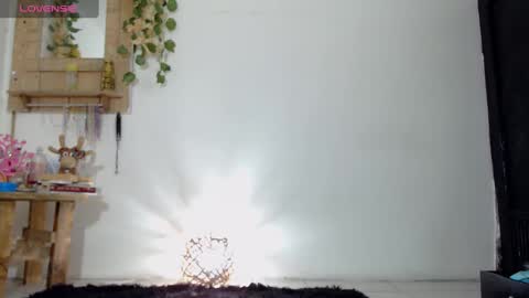 Snapshot of amy_mur chatting on 02.14.25 amy mur online show from 02.14.25