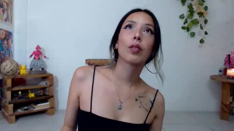 Snapshot of amy_mur chatting on 09.20.25 amy mur online show from 09.20.25