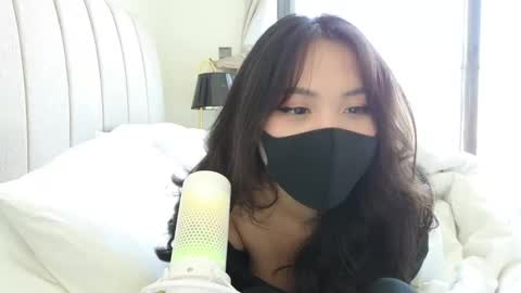 Snapshot of amyalwayshere chatting on 01.12.25 girl next door named Amy online show from 01.12.25