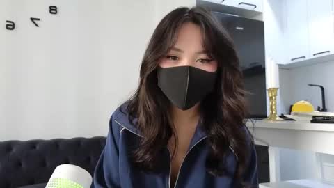 Snapshot of amyalwayshere chatting on 01.23.25 girl next door named Amy online show from 01.23.25