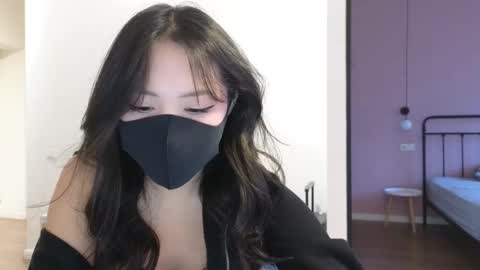 Snapshot of amyalwayshere chatting on 02.10.25 girl next door named Amy online show from 02.10.25