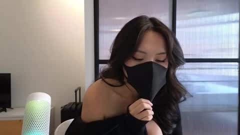 Snapshot of amyalwayshere chatting on 02.14.25 girl next door named Amy online show from 02.14.25