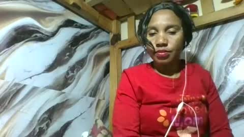 Snapshot of amyatche chatting on 06.18.26 Amyatche online show from 06.18.26