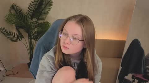 amycherryberry online show from 11.05.25