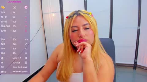 Amy Cook online show from 01.11.25