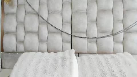 Snapshot of amycortes chatting on 10.19.25 Amy Cortes online show from 10.19.25