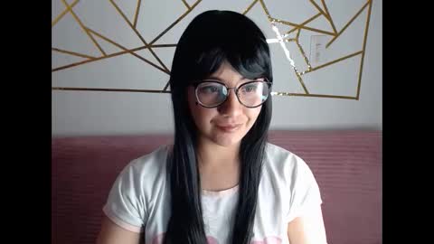 Snapshot of amycosplay_99 chatting on 10.10.25 amycosplay_99 online show from 10.10.25