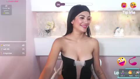 Snapshot of amyjohnsonn chatting on 12.13.24 amyjohnsonn online show from 12.13.24