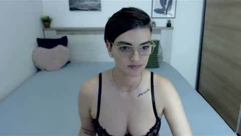 Hi there guys  My pleasure in your hands  pvt is open online show from 07.12.26