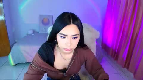 Amy ... Nice to meet u   thumb up me please its important online show from 02.25.26