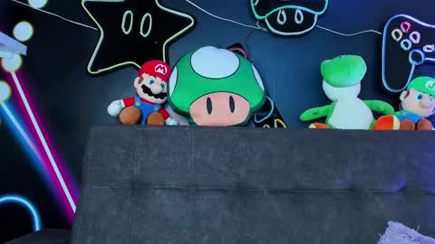 Snapshot of amypalmmer chatting on 02.12.25 AMMY online show from 02.12.25