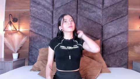 Snapshot of amypalmmer chatting on 03.03.25 AMMY online show from 03.03.25