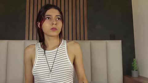 Snapshot of amypalmmer chatting on 03.04.25 AMMY online show from 03.04.25