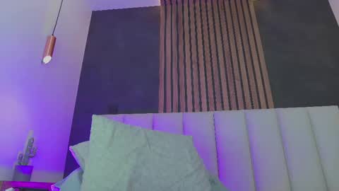 Snapshot of amypalmmer chatting on 03.05.25 AMMY online show from 03.05.25