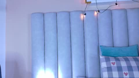 Snapshot of amypalmmer chatting on 10.02.25 AMMY online show from 10.02.25