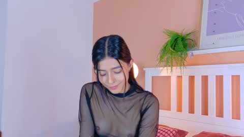 Snapshot of amypalmmer chatting on 10.25.25 AMMY online show from 10.25.25