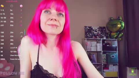 Snapshot of amyrose69 chatting on 07.14.26 Amy Rose online show from 07.14.26