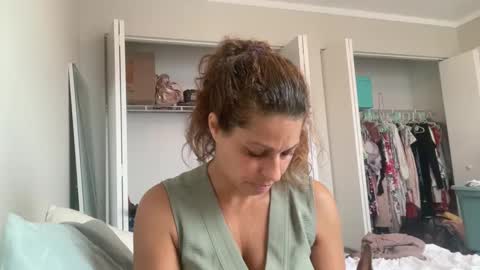 Amy Smilez online show from 10.08.25