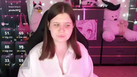 Snapshot of amyvibes chatting on 10.17.25 amyvibes online show from 10.17.25