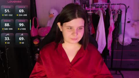 Snapshot of amyvibes chatting on 04.25.26 amyvibes online show from 04.25.26