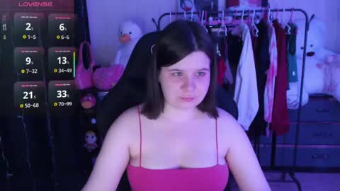 Snapshot of amyvibes chatting on 05.12.26 amyvibes online show from 05.12.26