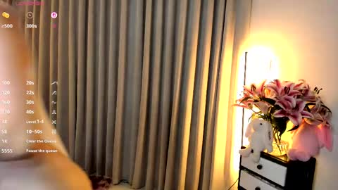 amyvilvet online show from 04.10.26