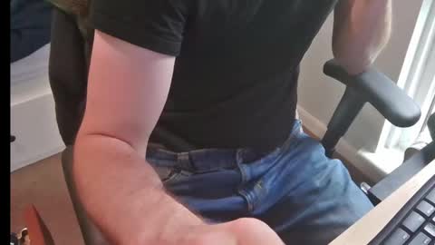 Snapshot of an4y8ot chatting on 05.29.26 A online show from 05.29.26