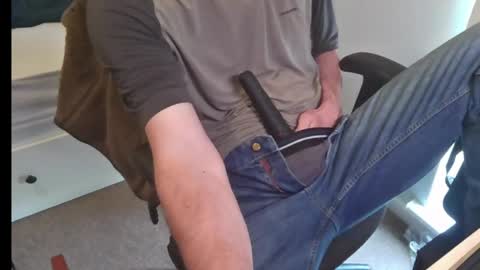 Snapshot of an4y8ot chatting on 06.02.26 A online show from 06.02.26