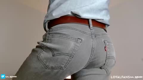 an expos online show from 01.25.25