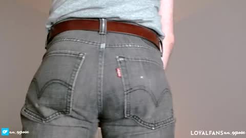 an expos online show from 02.03.25