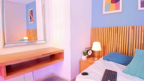 Ana Gonzalez online show from 11.15.25