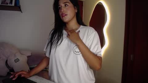 Ana online show from 10.26.25