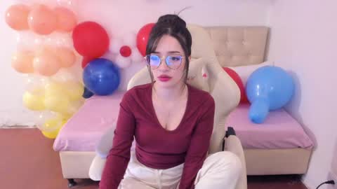 Im anna but you can call me as you want online show from 04.11.26