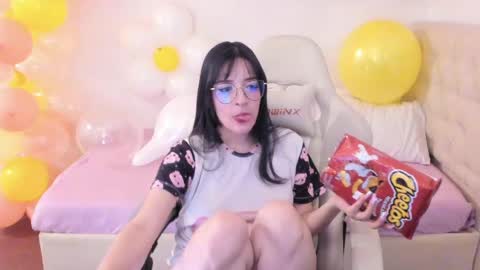 Im anna but you can call me as you want online show from 05.10.26