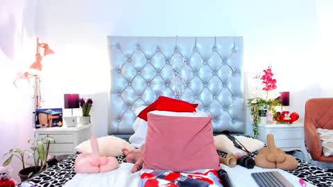 anaa_bellaa online show from 01.03.25